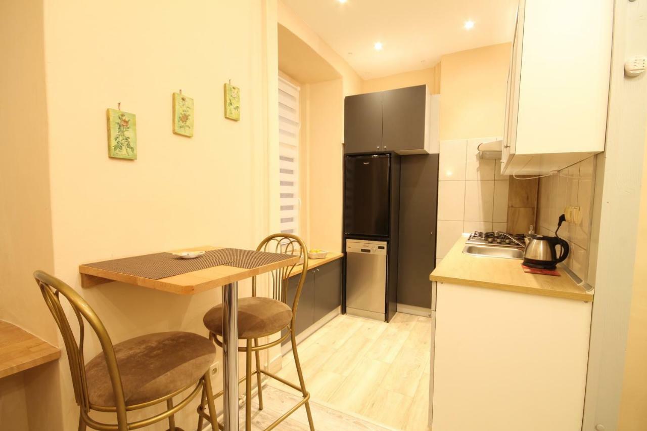 STUDIO FLAT Grunwaldzka up to 2persons+1 Wrocław Exteriör bild